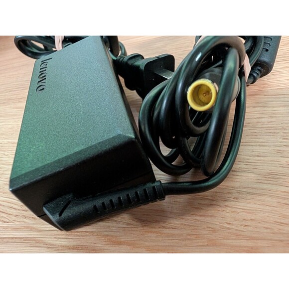 Genuine Lenovo AC Power Adapter Charger Laptop 65W, 20V-3.25A DCWP CM-2 92P1156 - Picture 3 of 3